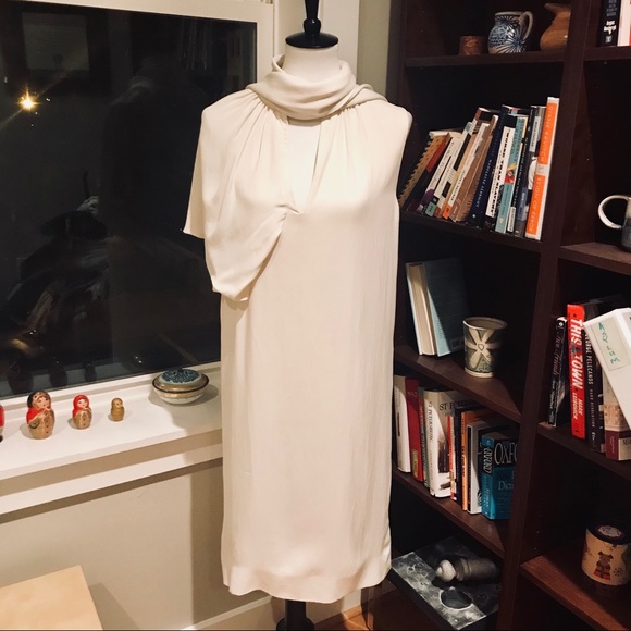 Balenciaga asymmetrical white dress - Picture 3 of 8